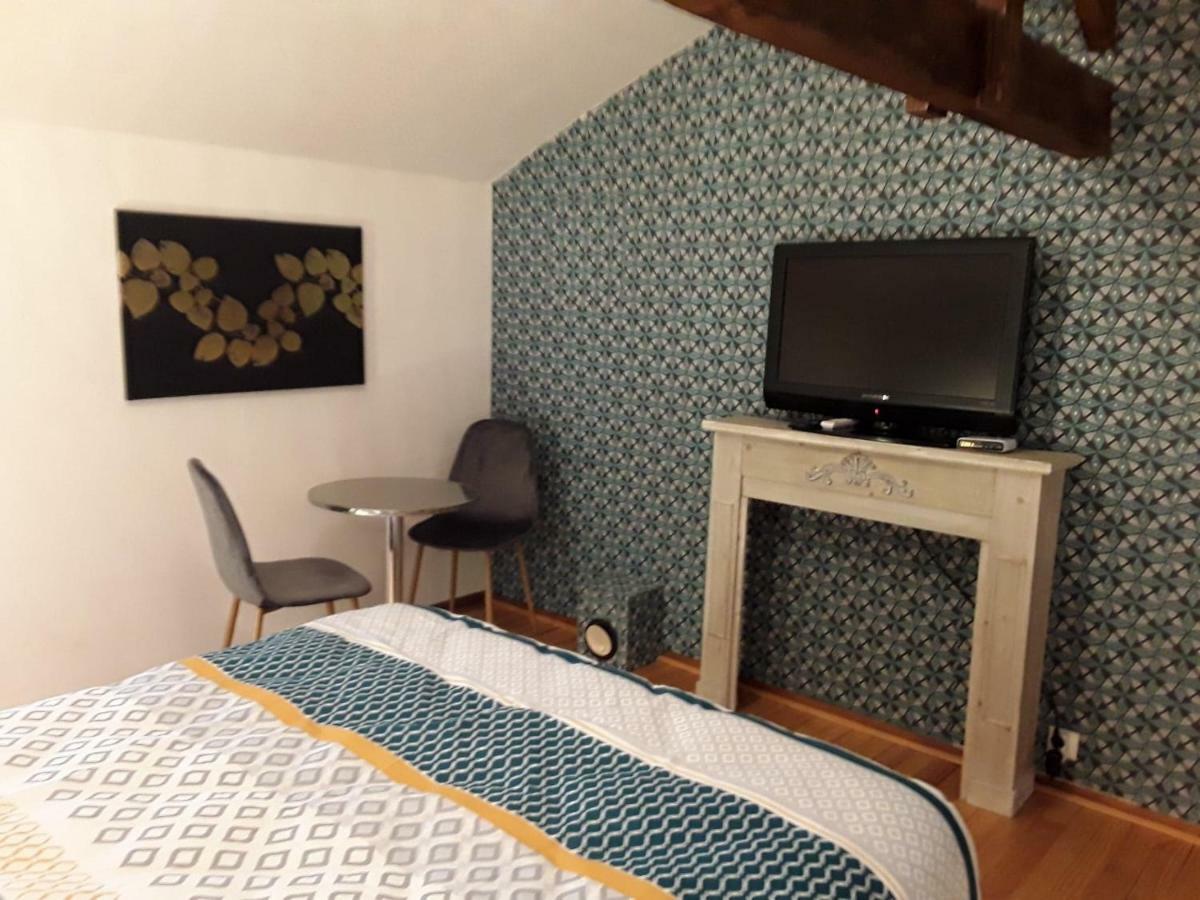 Chambre Sergeanne Doulezon Eksteriør billede