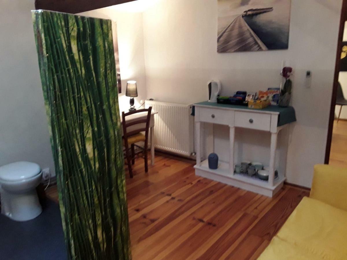 Chambre Sergeanne Doulezon Eksteriør billede